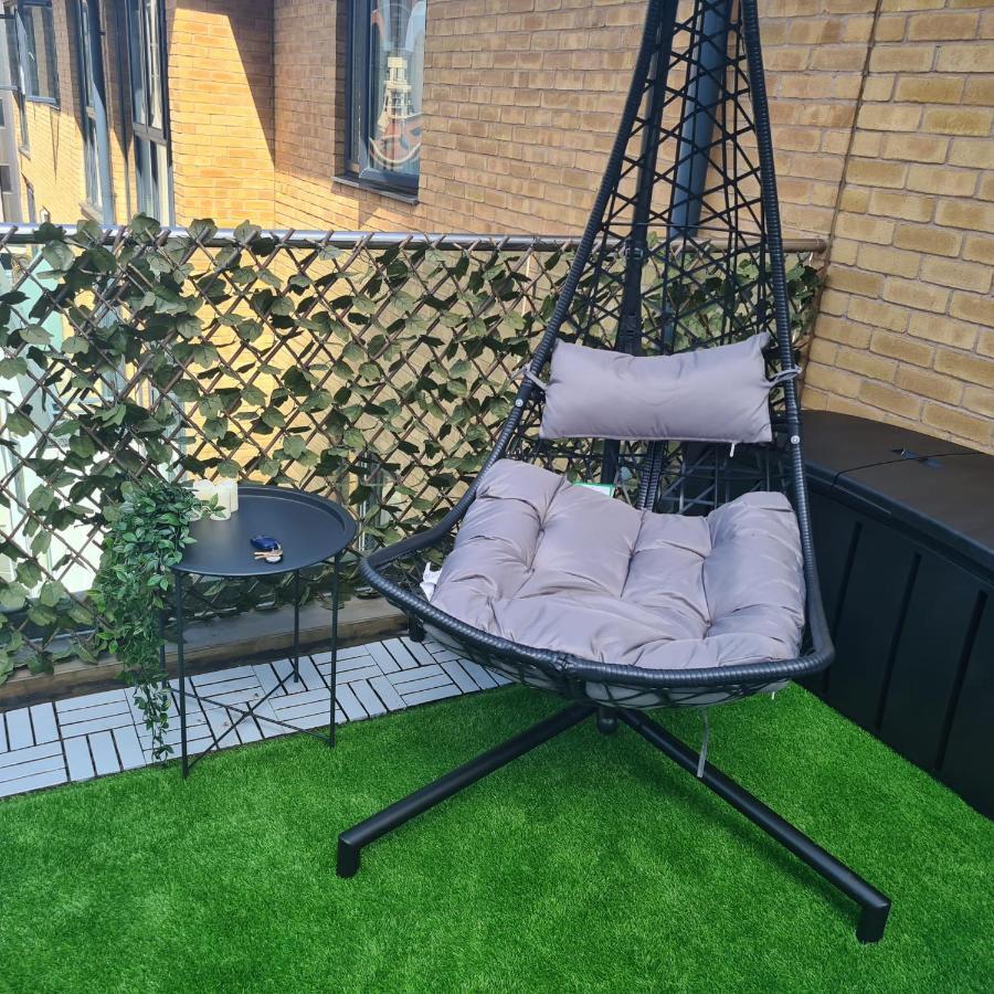 Ferienwohnung Luxury 9Ine Penthouse With Garden & Jacuzzi Birmingham Exterior foto